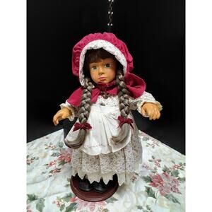 Hamilton Collection Wooden face Doll Gretchen Limited Edition All Original